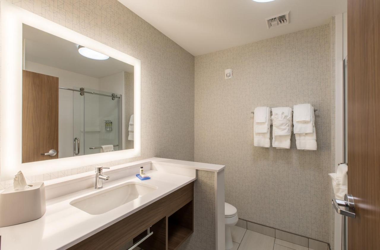 Holiday Inn Express & Suites Greenville S - Piedmont By Ihg Buitenkant foto