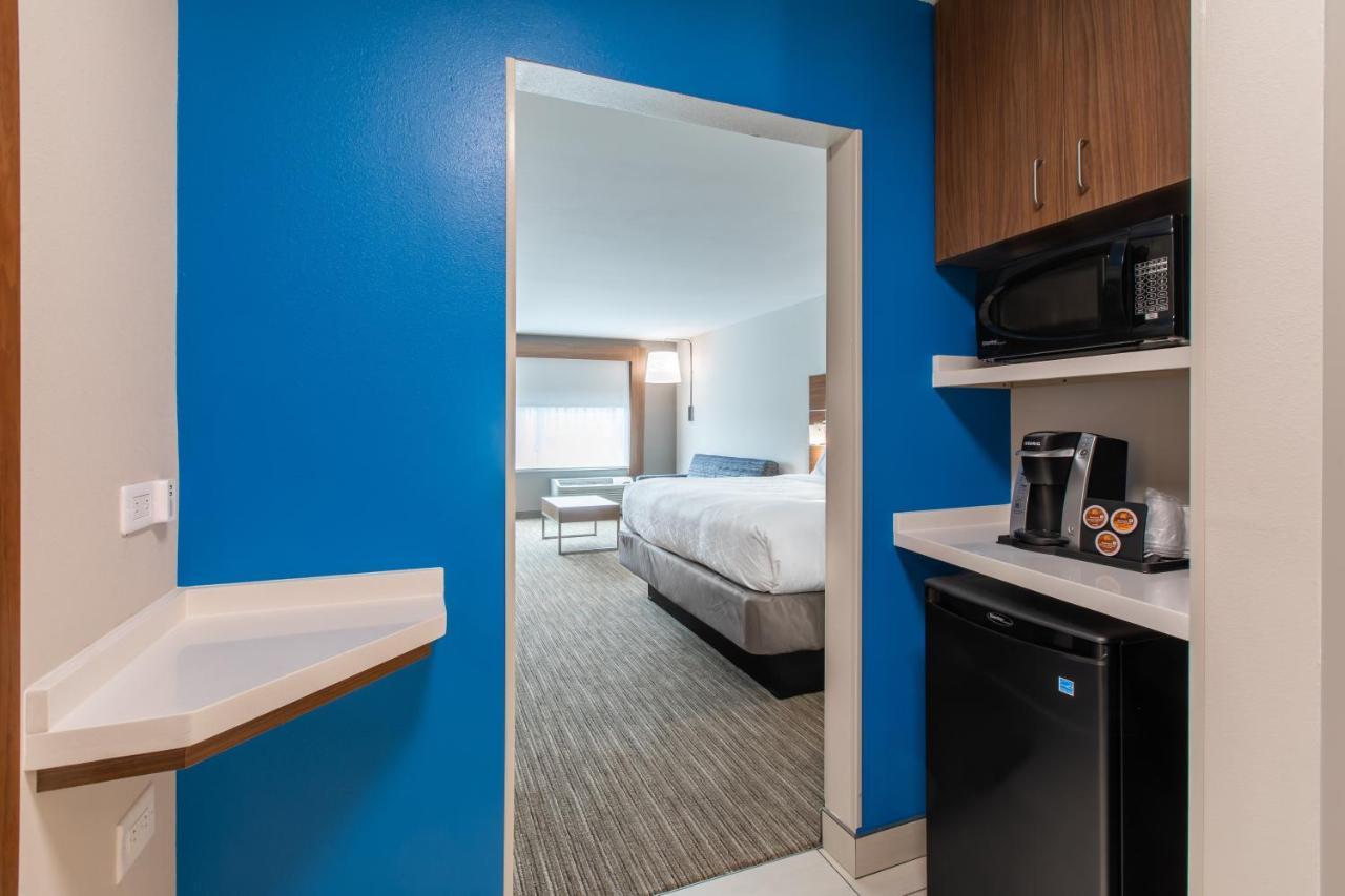 Holiday Inn Express & Suites Greenville S - Piedmont By Ihg Buitenkant foto
