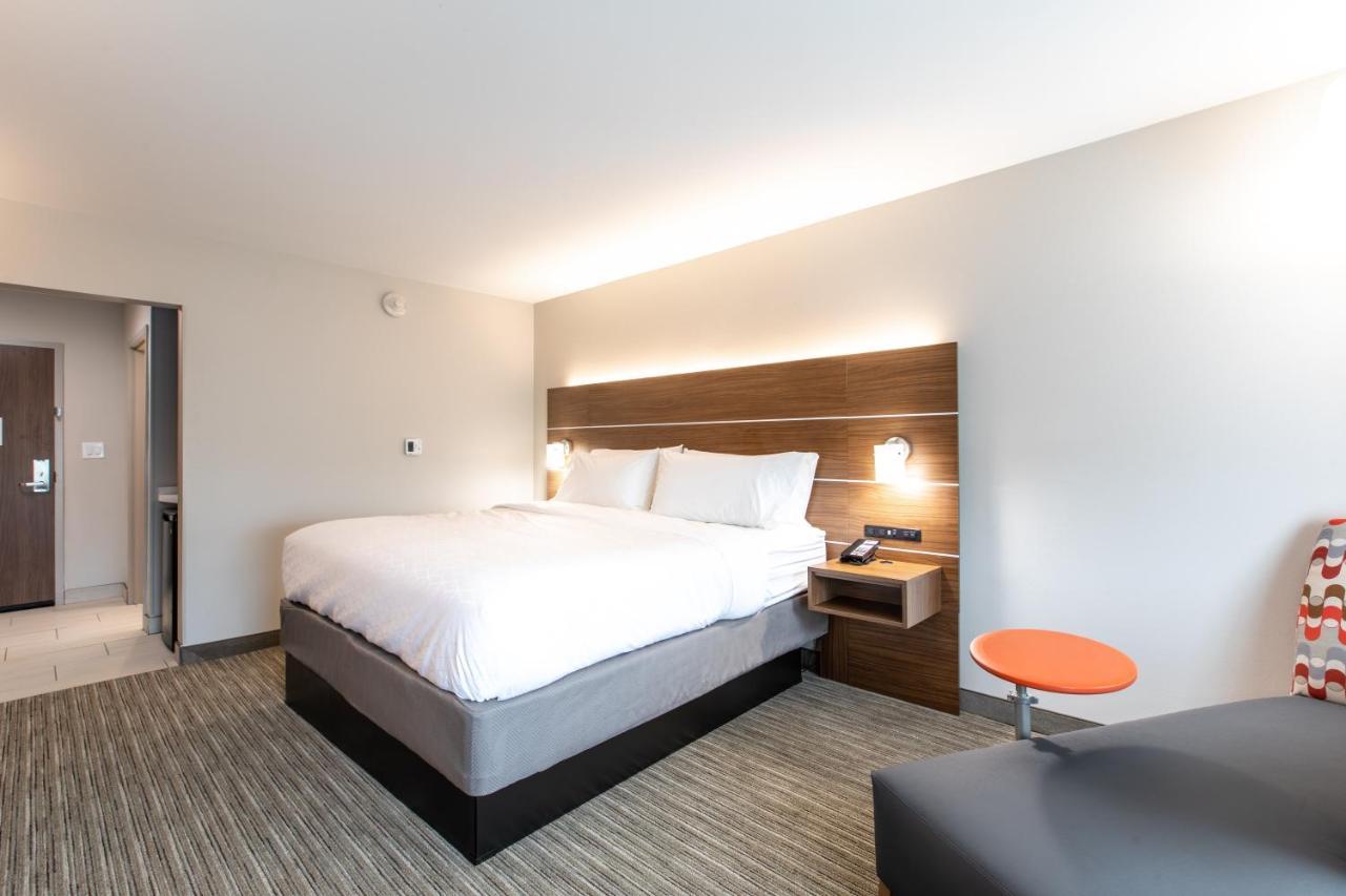 Holiday Inn Express & Suites Greenville S - Piedmont By Ihg Buitenkant foto