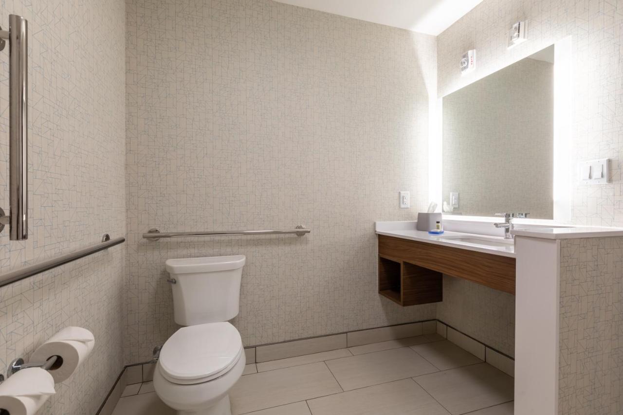 Holiday Inn Express & Suites Greenville S - Piedmont By Ihg Buitenkant foto
