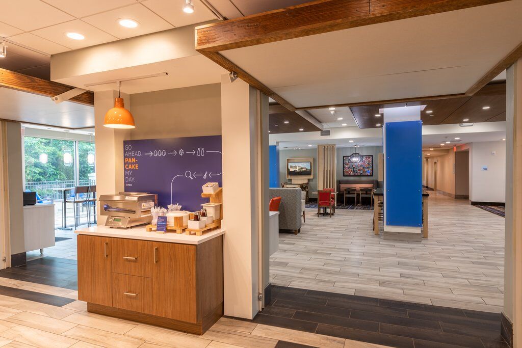 Holiday Inn Express & Suites Greenville S - Piedmont By Ihg Buitenkant foto